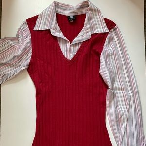 Ribbed long sleeve collared top